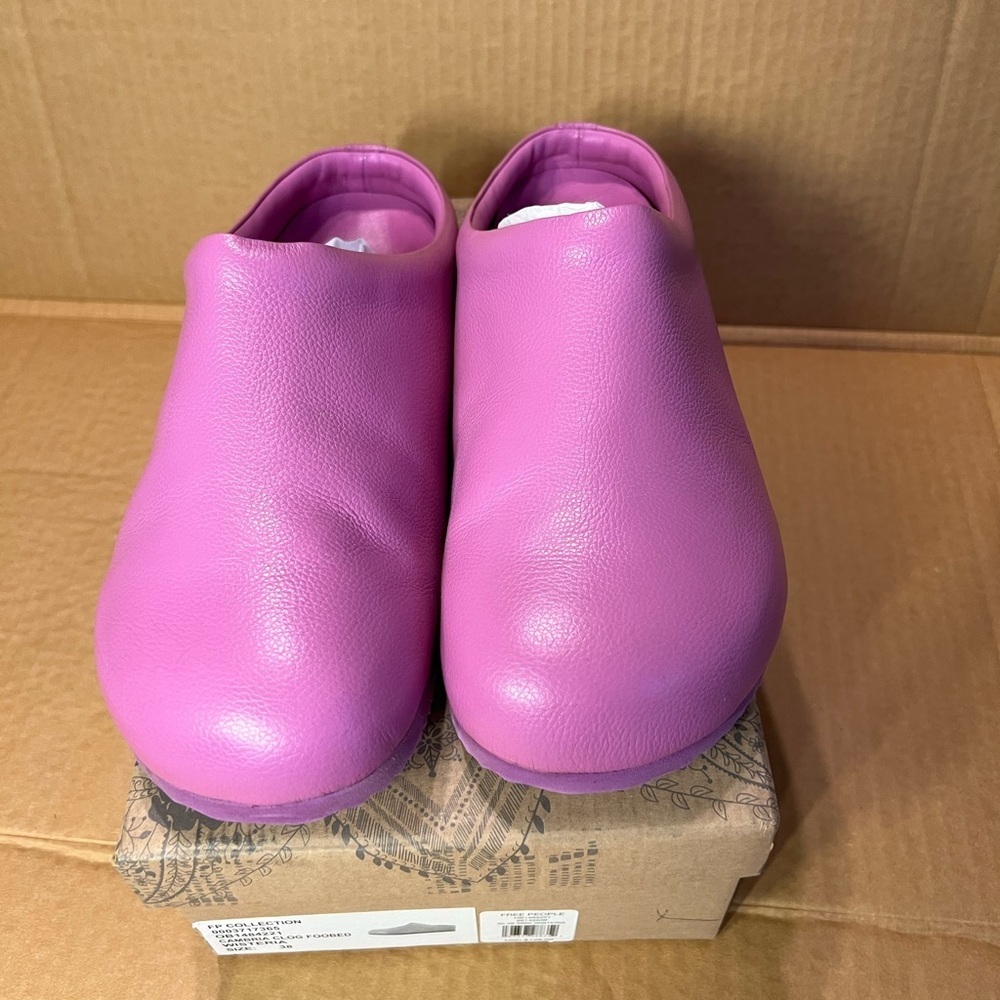 FREE PEOPLE CAMBRIA CLOG LEATHER SZ 38 WISTERIA EUC WORN ONCE - Picture 2 of 6